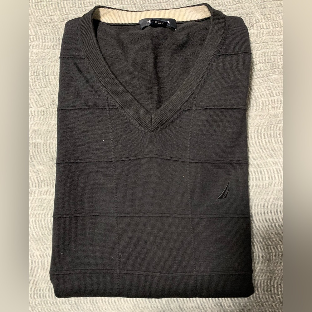 3/$10 Men’s NAUTICA Black Sleeveless Sweater Vest Size EXTRA LARGE